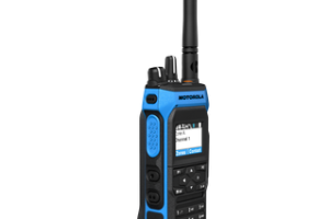 mototrbo_r7ex_fkp_3_4_front_left-319x319